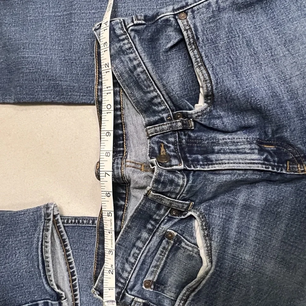 OLD NAVY Men's Distressed Blue Jeans Denim Straight Leg Size 32X32